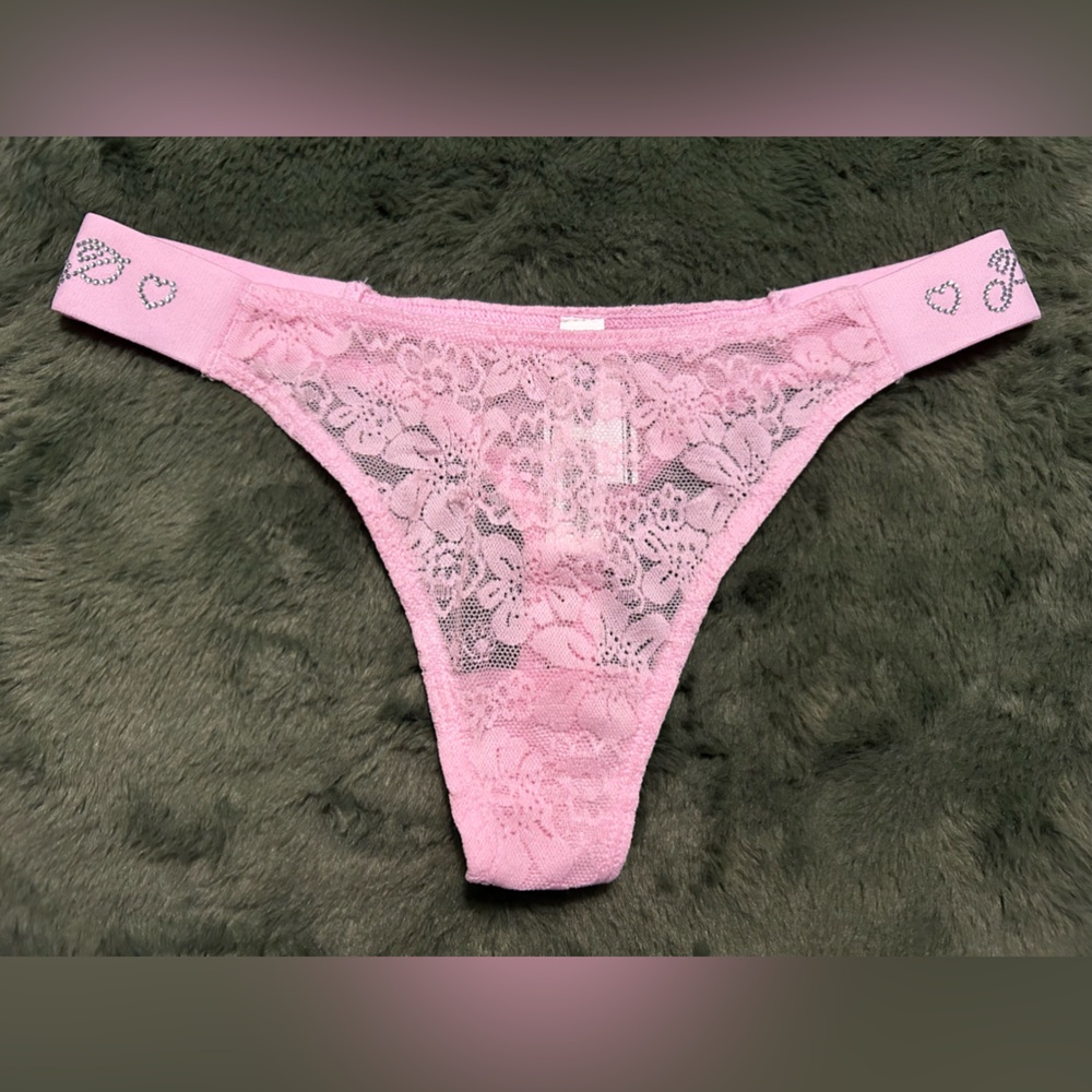 “ Pink ” underwear/thong